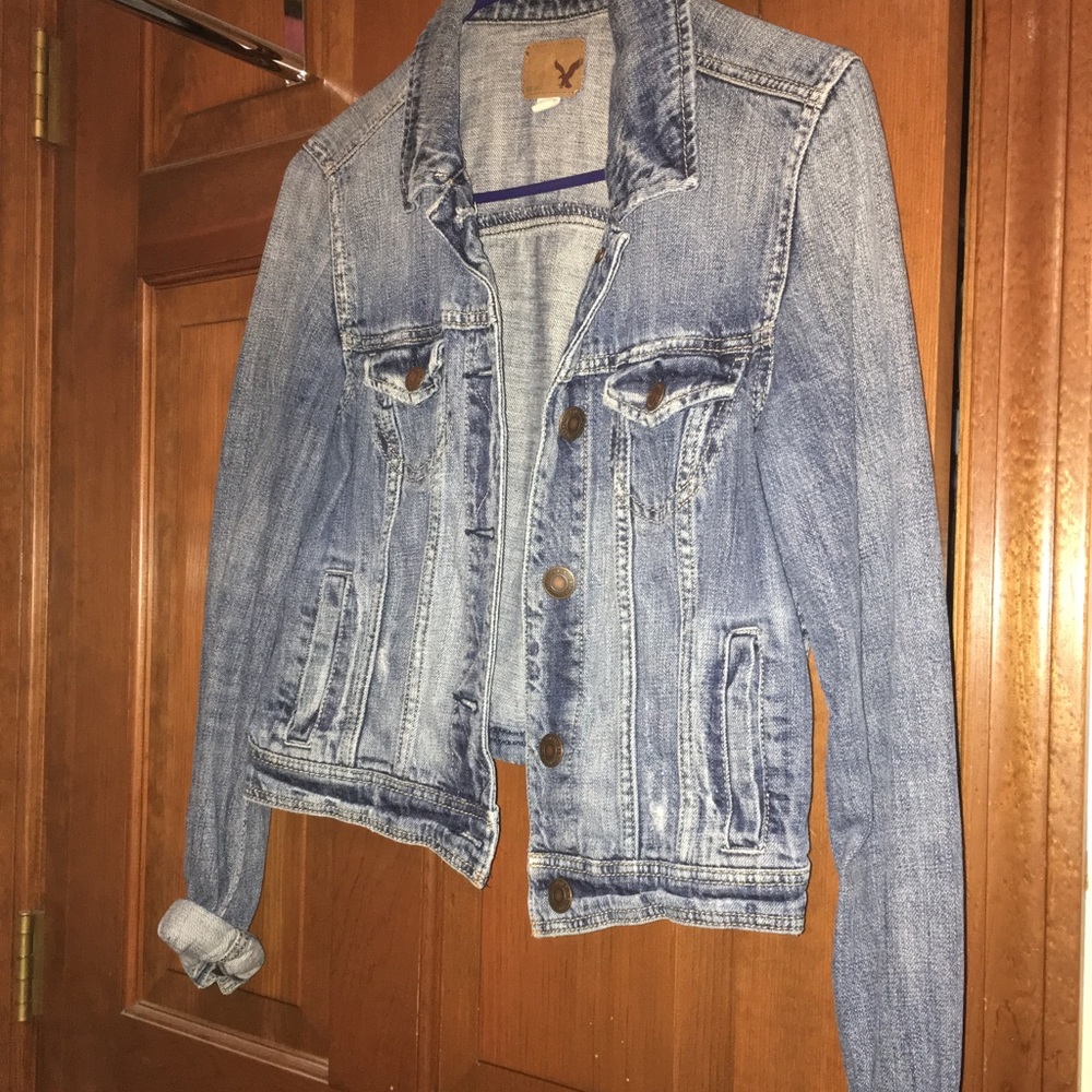 American eagle outfitters jean jacket